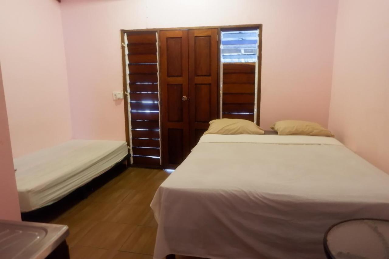 Bluepango Guest House بورت فيلا المظهر الخارجي الصورة